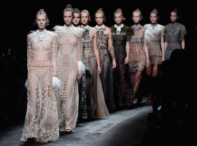 © paris fashion week